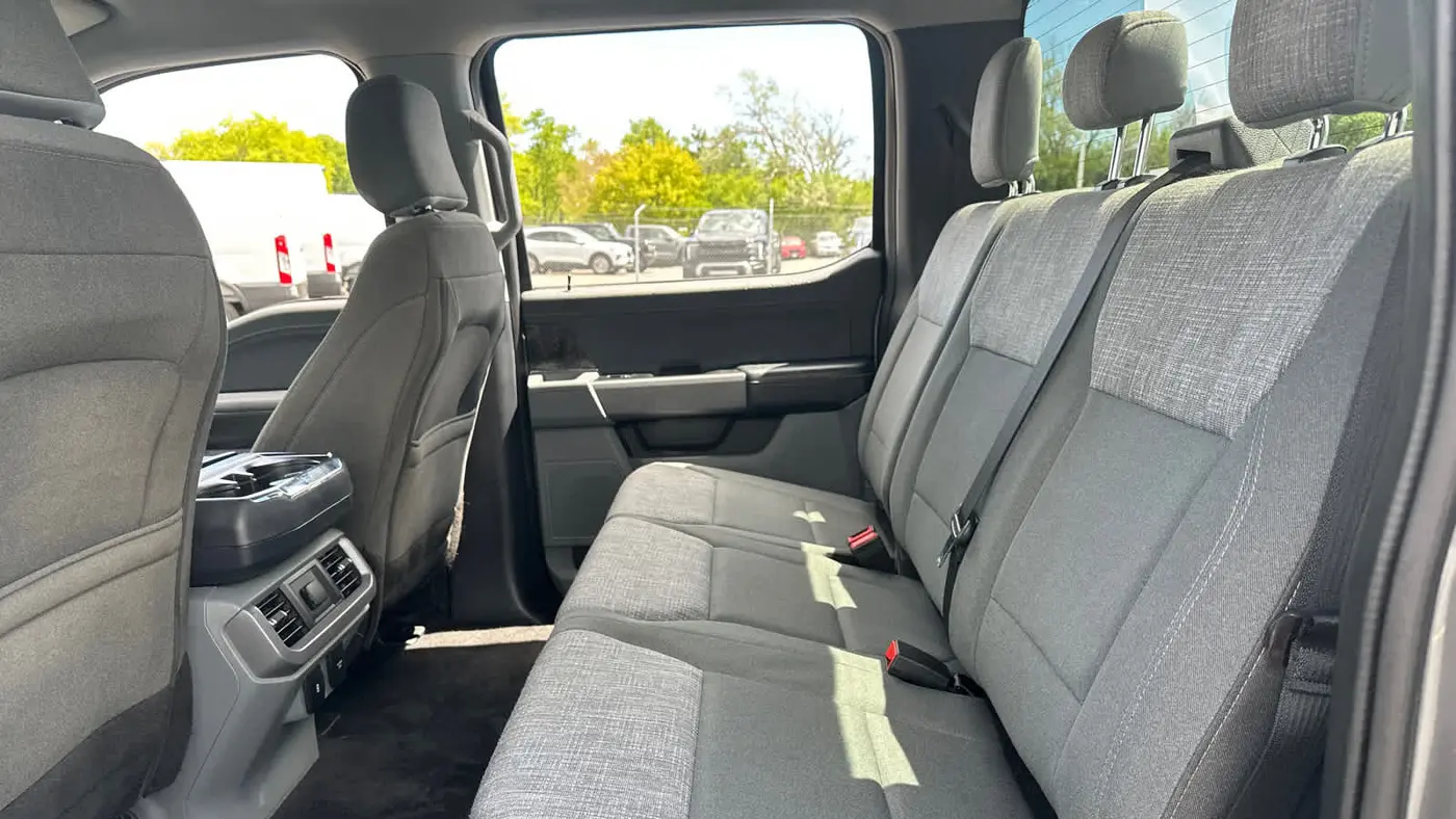 2023 Ford F-150 Lightning XLT