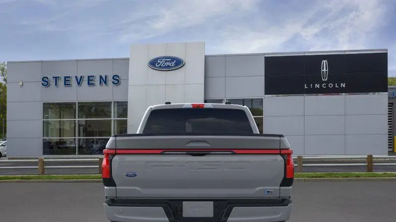 2023 Ford F-150 Lightning Pro