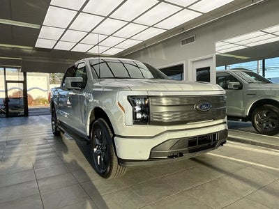 2023 Ford F-150 Lightning AWD Lariat 4DR Supercrew 5.5 FT. SB