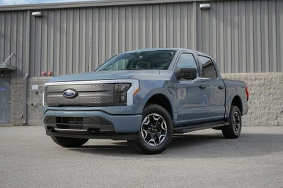 2023 Ford F-150 Lightning AWD XLT 4DR Supercrew 5.5 FT. SB