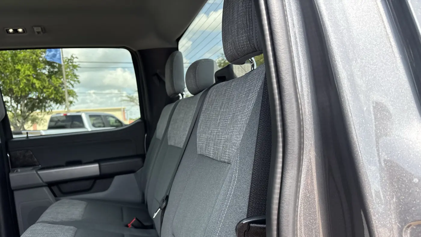 2023 Ford F-150 Lightning XLT