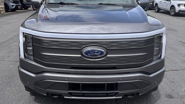 2023 Ford F-150 Lightning Pro