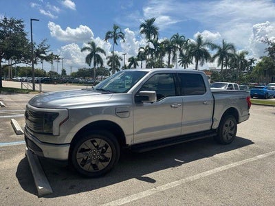 2023 Ford F-150 Lightning AWD XLT 4DR Supercrew 5.5 FT. SB