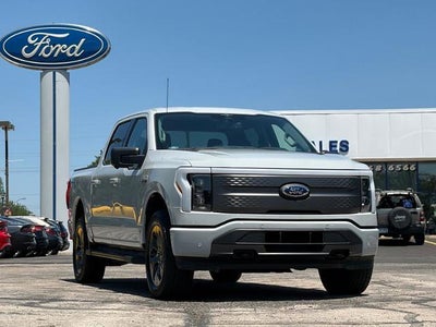 2023 Ford F-150 Lightning AWD XLT 4DR Supercrew 5.5 FT. SB