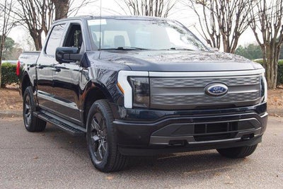 2023 Ford F-150 Lightning AWD XLT 4DR Supercrew 5.5 FT. SB
