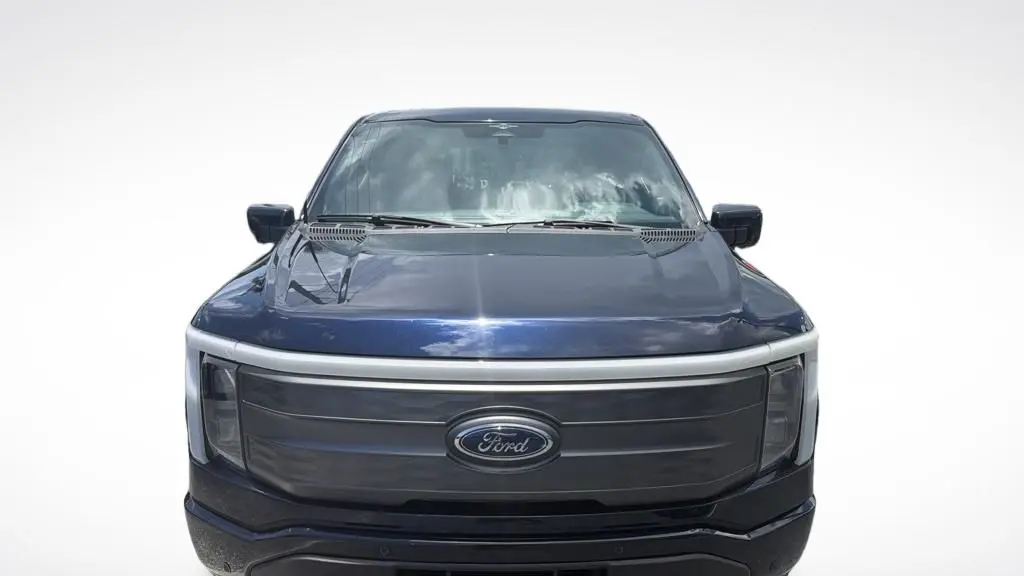 2023 Ford F-150 Lightning XLT