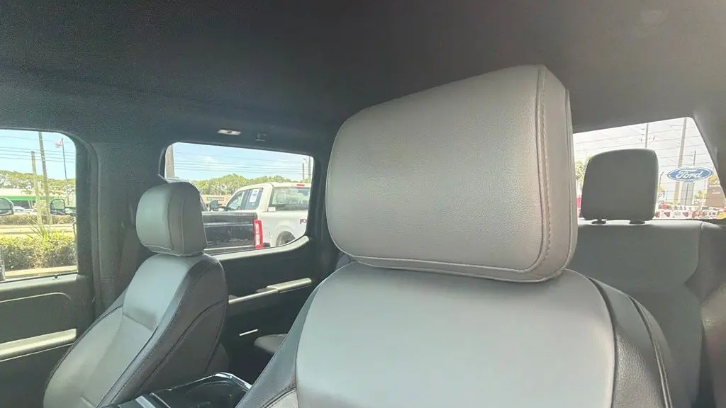 2023 Ford F-150 Lightning XLT