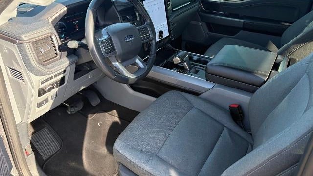 2024 Ford F-150 Lightning Flash