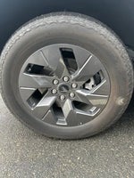 2024 F-150 Lightning Thumbnail 8