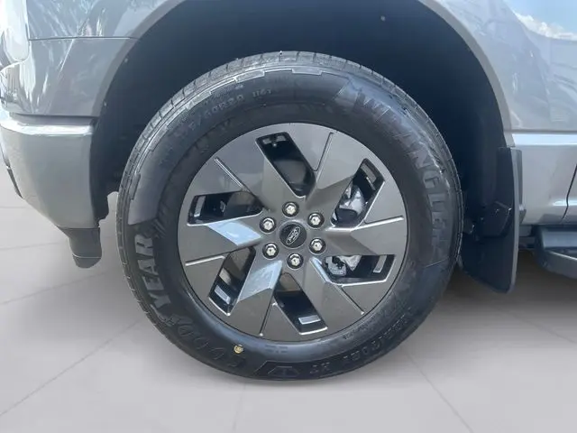 2024 Ford F-150 - $46,900