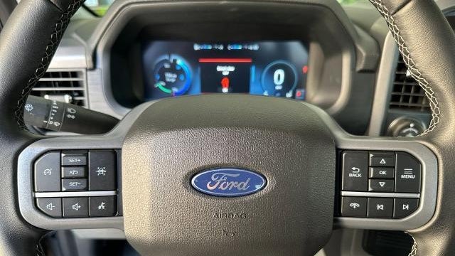 2025 Ford F-150 Lightning XLT