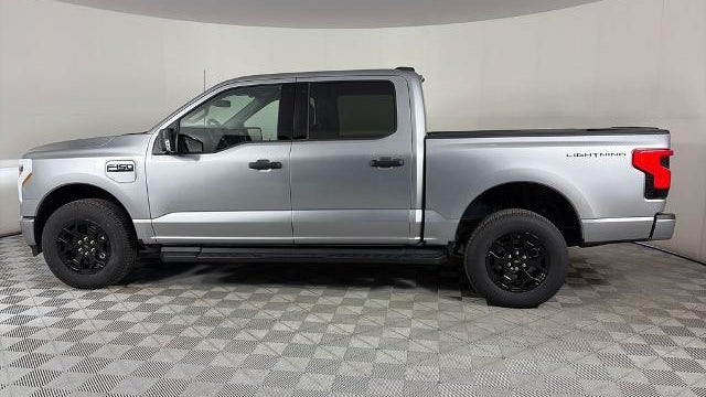 2025 Ford F-150 Lightning XLT