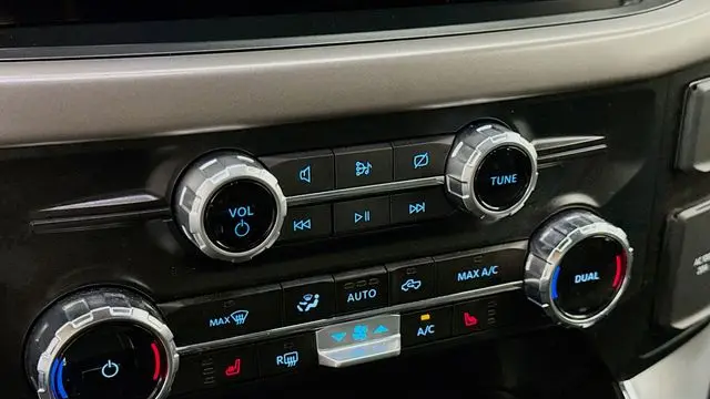 2024 Ford F-150 Lightning XLT