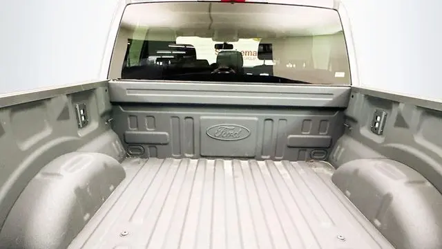 2024 Ford F-150 Lightning XLT