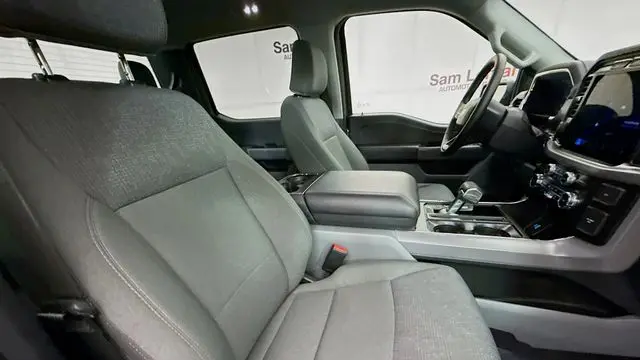 2024 Ford F-150 Lightning XLT