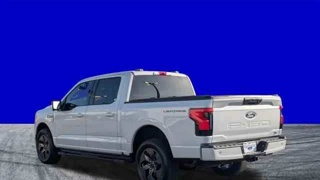 2025 Ford F-150 Lightning Flash