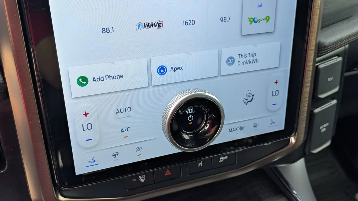 2025 Ford F-150 Lightning Lariat