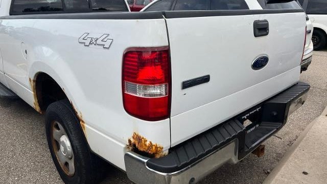 2005 Ford F-150 XL