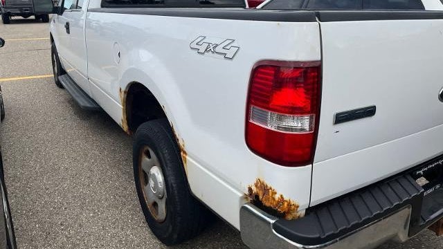 2005 Ford F-150 XL