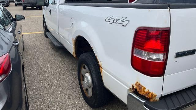 2005 Ford F-150 XL