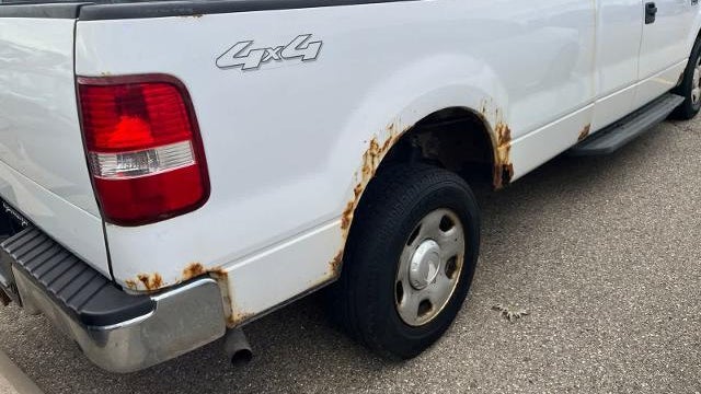 2005 Ford F-150 XL
