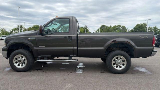 2005 Ford F-350 Super Duty XLT