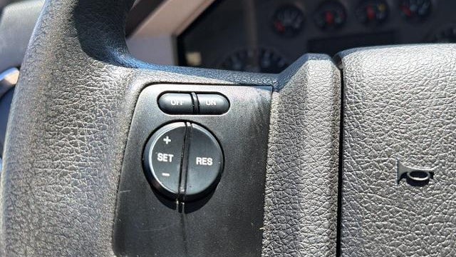 2008 Ford F-350 Super Duty XL