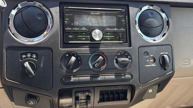 2008 Ford F-350 Super Duty XL