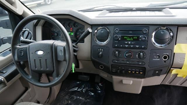 2008 Ford F-350 Super Duty XL