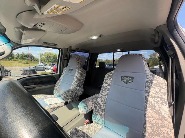 2005 Ford F-350 - $15,674