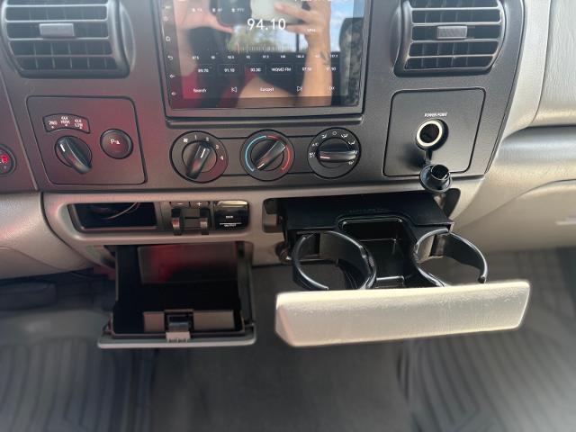 2005 Ford F-350 - $15,674