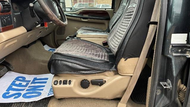 2005 Ford F-350 Super Duty XLT