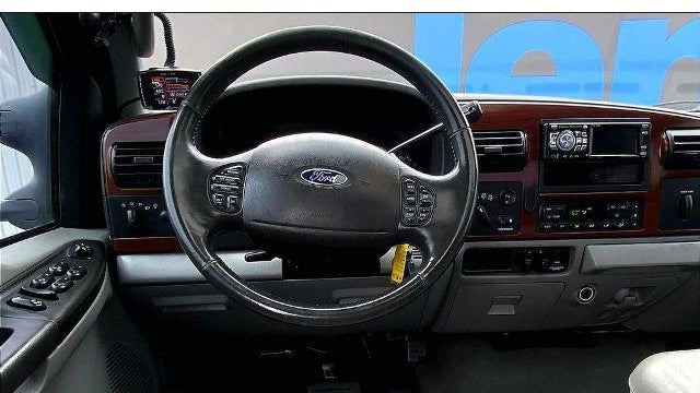2005 Ford F-350 Super Duty XLT