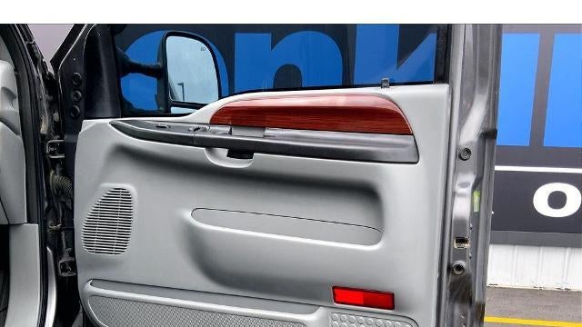 2005 Ford F-350 Super Duty XLT