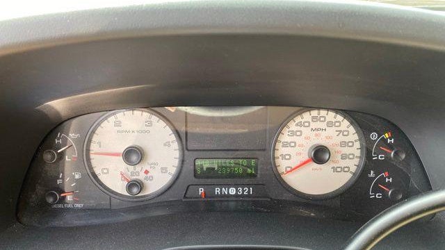2005 Ford F-350 Super Duty Lariat
