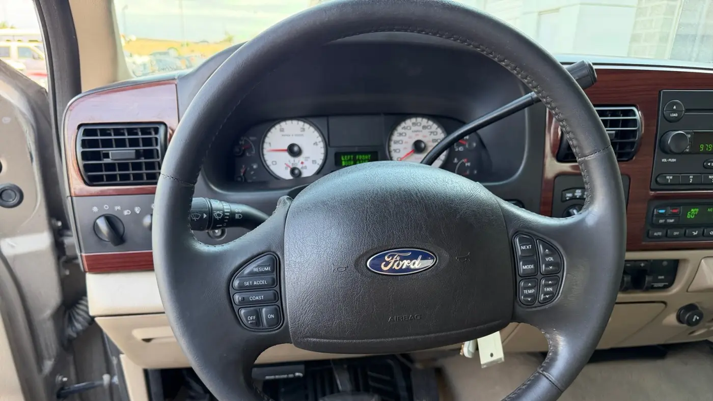 2006 Ford F-350 Super Duty XL
