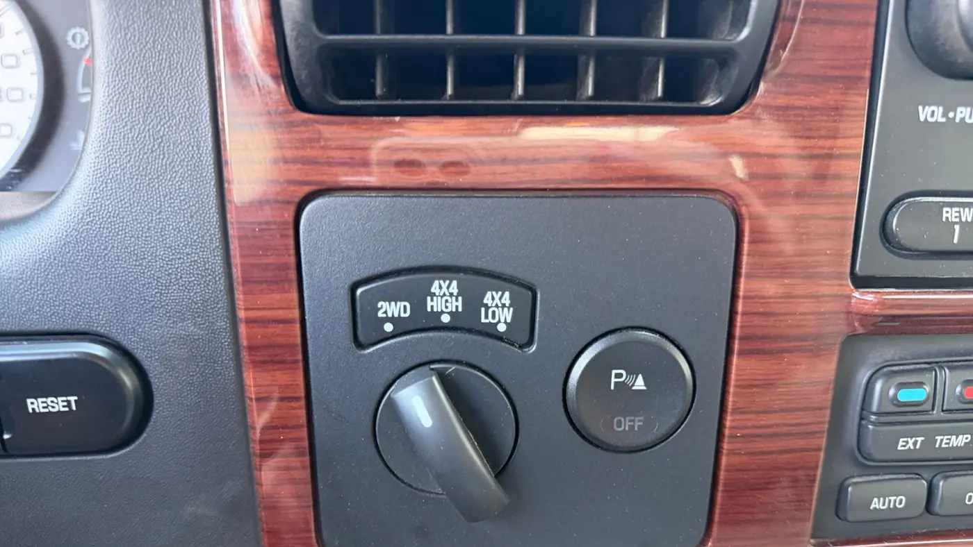 2006 Ford F-350 Super Duty XL
