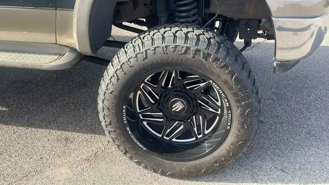 2005 Ford F-350 Super Duty XLT