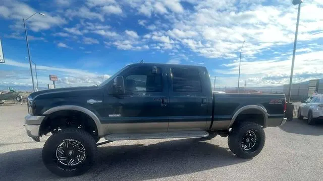 2005 Ford F-350 Super Duty XLT