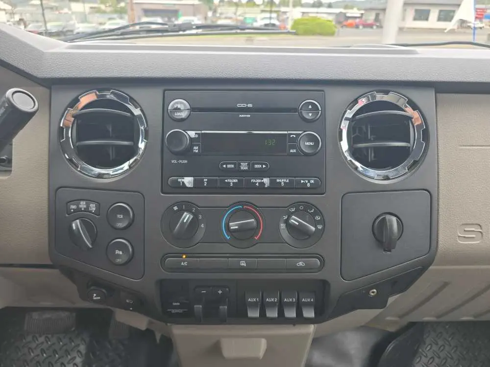 2008 Ford F-350 - $20,750
