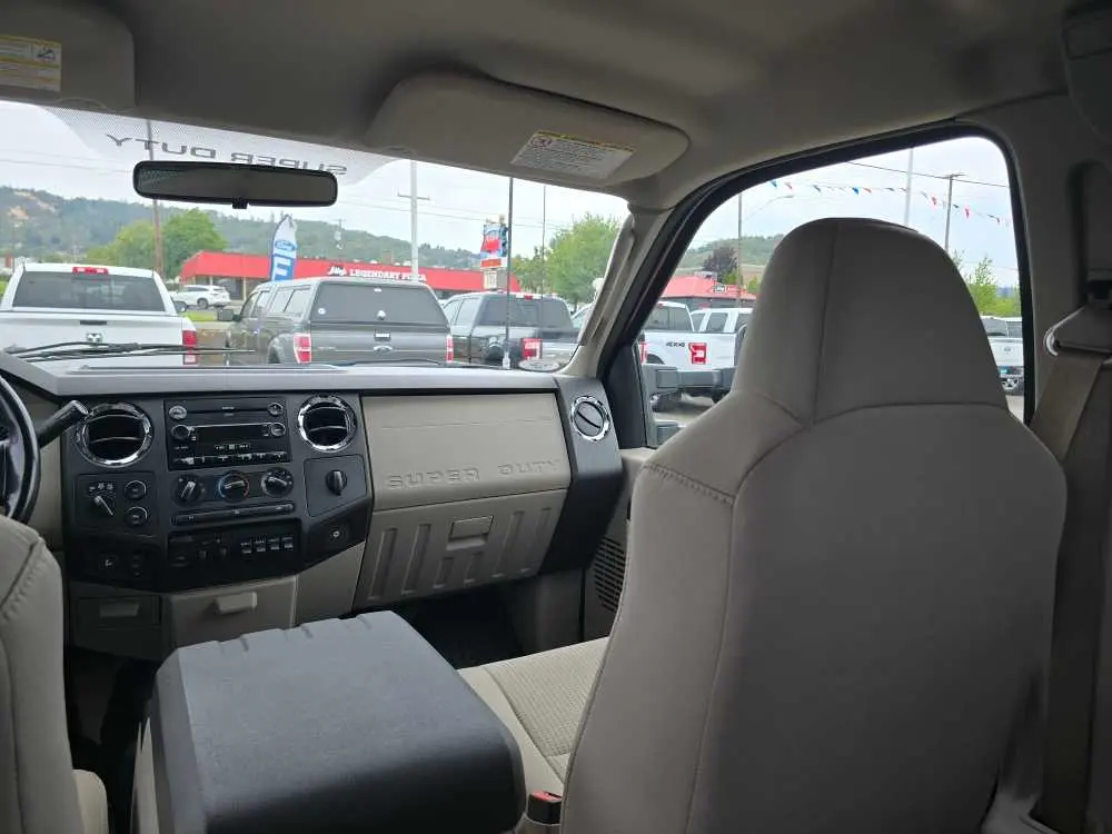2008 Ford F-350 - $20,750