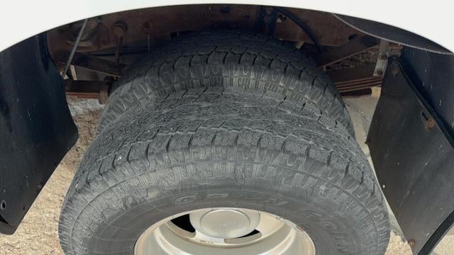 2002 Ford F-350 Super Duty XL
