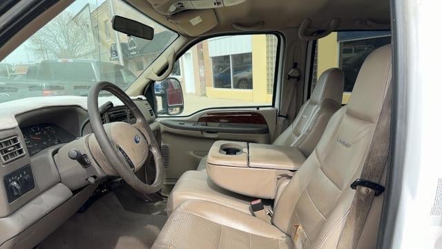 2002 Ford F-350 Super Duty XL