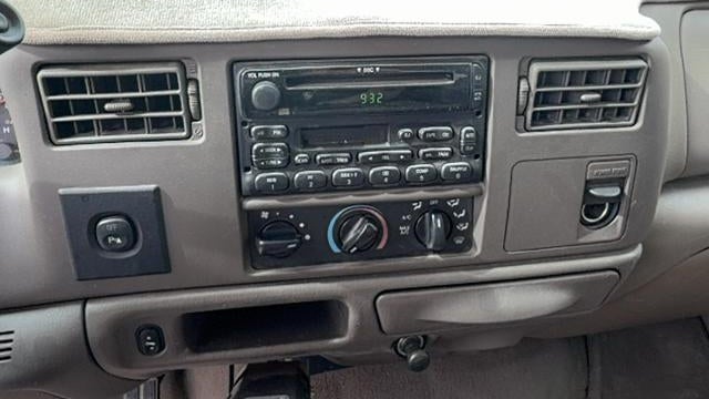 2002 Ford F-350 Super Duty XL