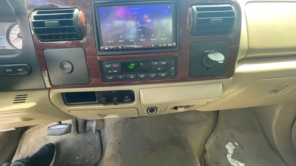 2006 Ford F-350 Super Duty XL