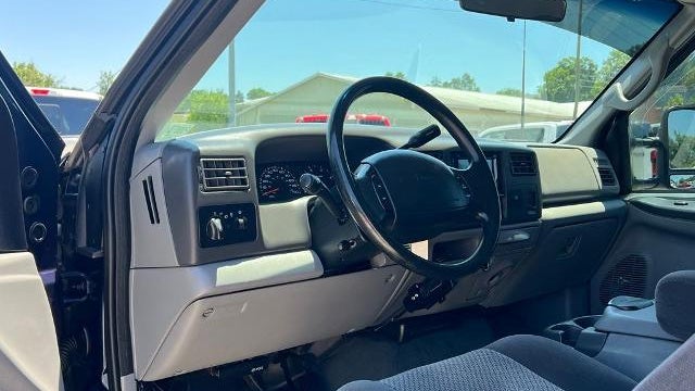 2002 Ford F-350 Super Duty XL