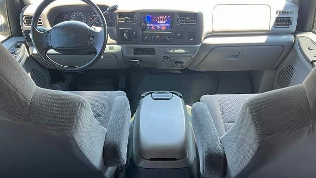2002 Ford F-350 Super Duty XL