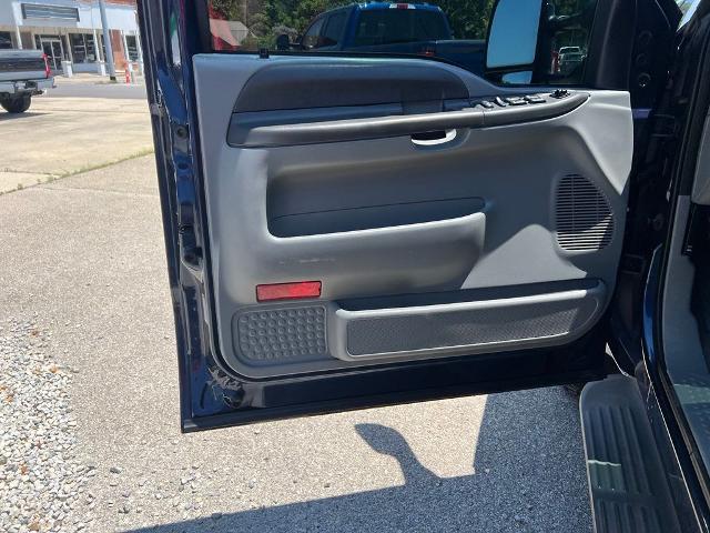2002 Ford F-350 - $18,900