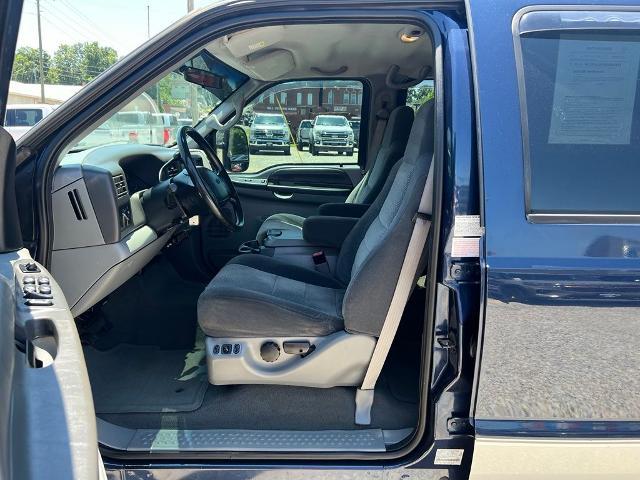2002 Ford F-350 - $18,900