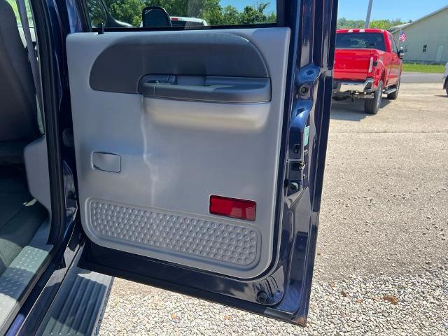 2002 Ford F-350 - $18,900